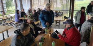 Drugi piknik susret ljubitelja 2cv spačeka iz Slovenije, Srbije i Hrvatske - pod nazivom "Honolulu bejbe"