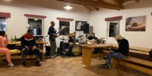 Drugi piknik susret ljubitelja 2cv spačeka iz Slovenije, Srbije i Hrvatske - pod nazivom "Honolulu bejbe"